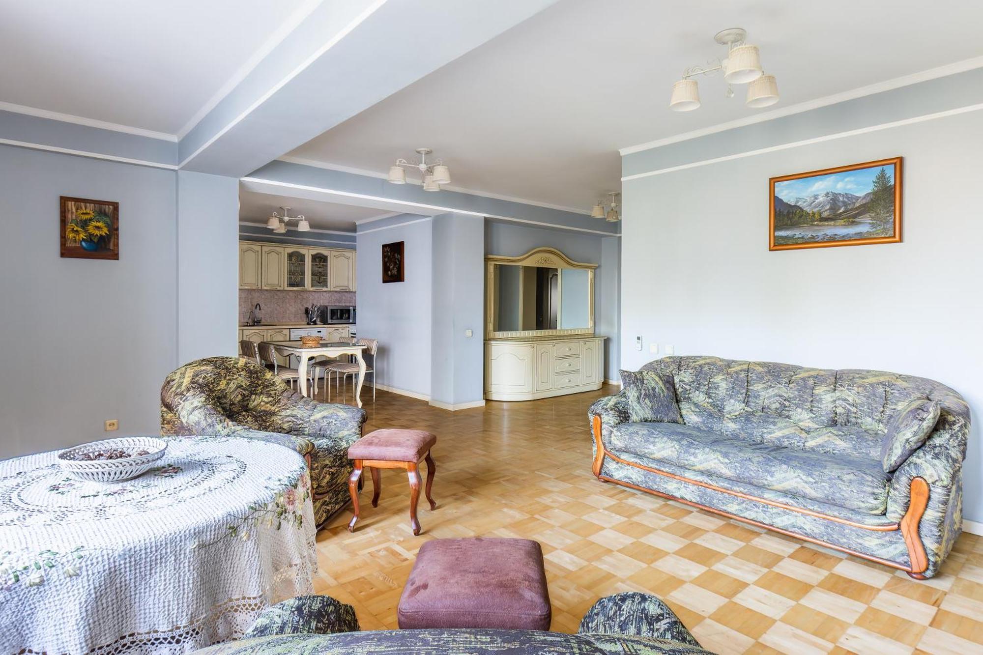 Downtown Big Apartment Ташкент Экстерьер фото